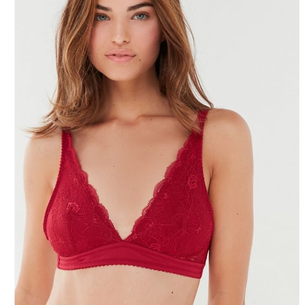 NEW 2 for 1 URBAN OUTFITTERS Lace Bralette